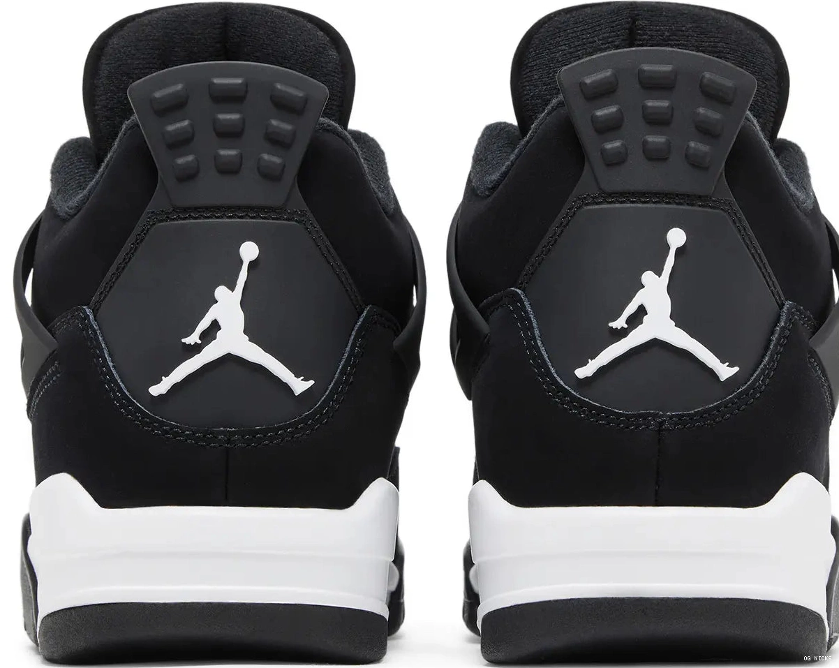 Retro Jordan White 4 Thunder 0502